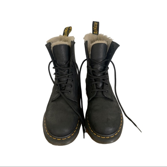 Doc Marten's - Women's Faux Fur Lined Lace Up - Picture 2 of 4